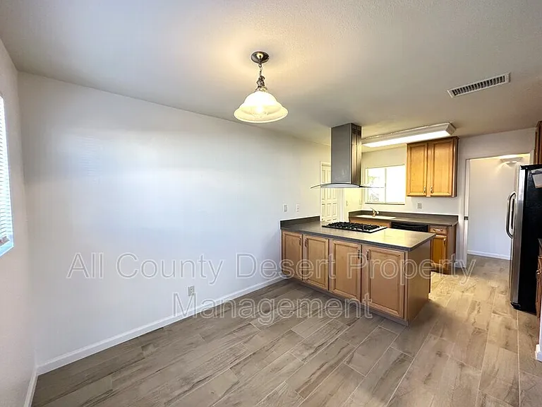 69200 Nilda Dr — Photo 4