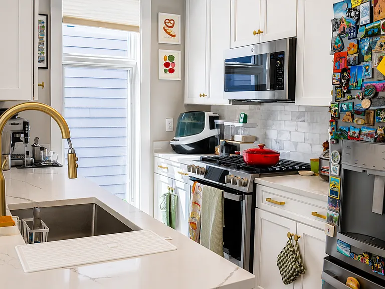 5305 Connecticut Ave NW #10 — Photo 10