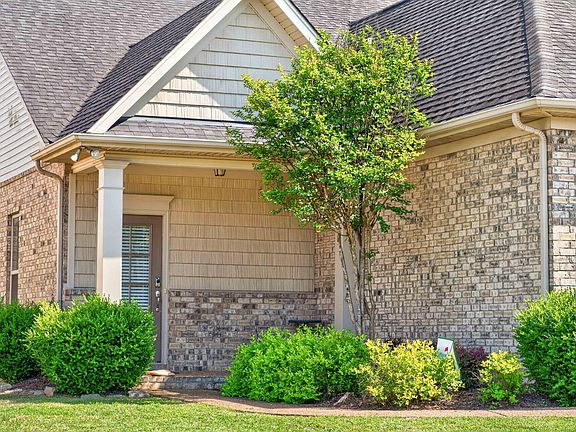 5th image of 161 Annapolis Bend Cir
