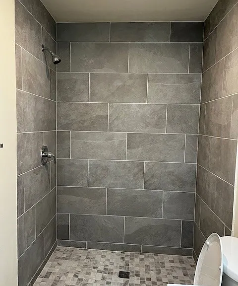 2210 Clark Ln #2 — Photo 3