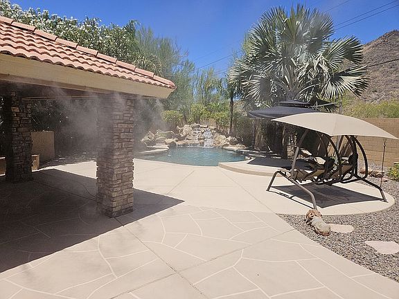 3rd image of 5562 W Fallen Leaf Ln
