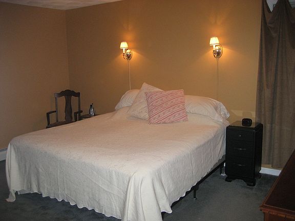 Master bedroom 14 x 15