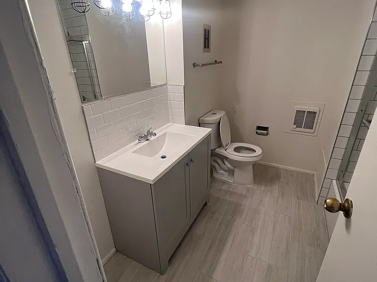 3343 Ashley Ln — Photo 12