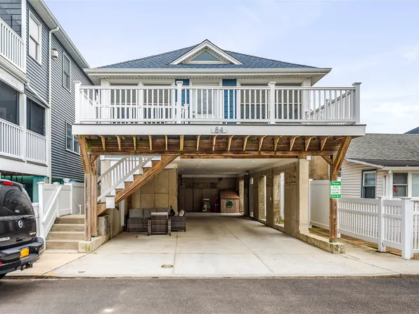 84 Alabama Street, Long Beach, NY 11561