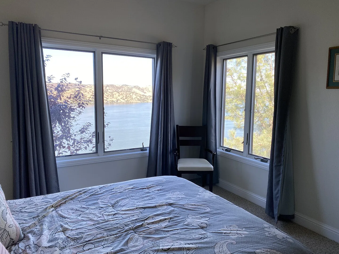 Gorgeous, spacious lakeview apartment in upscale private neighborhood — Photo 4