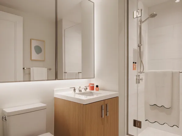 400 East 84th Street image 9 of 22