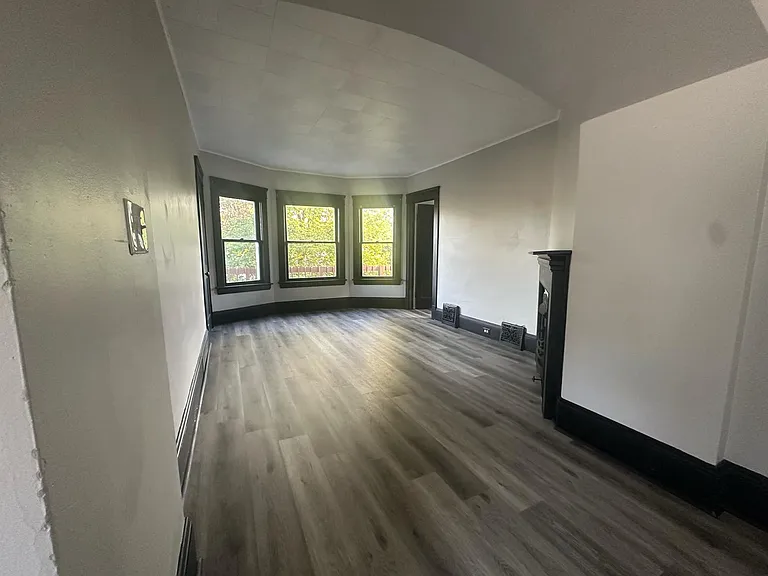 1466 Winchester Ave #U — Photo 33