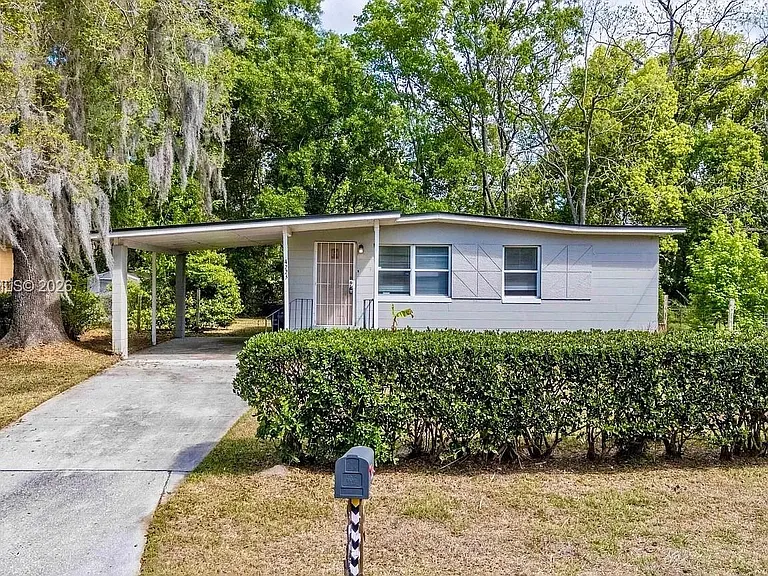4225 Homer Rd N — Photo 12