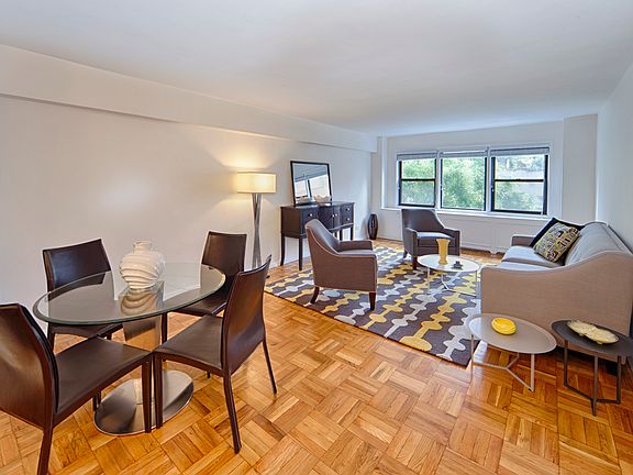 2nd image of 205 E 77th St APT 5F