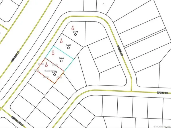 3492 Viking Dr, Chipley, FL 32428