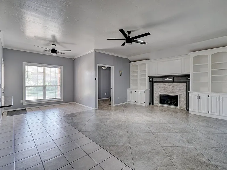 1209 SW 113th St — Photo 10