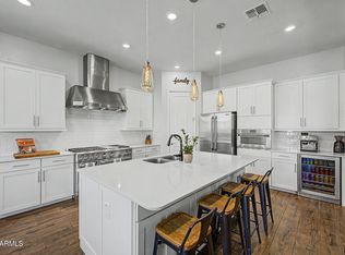 9764 E Thornbush Ave, Mesa, AZ 85212