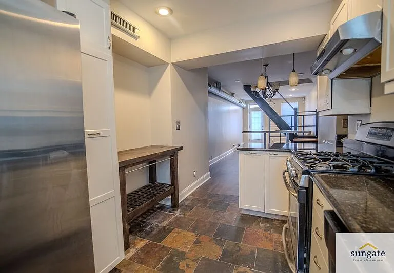 313 S Madeira St — Photo 10