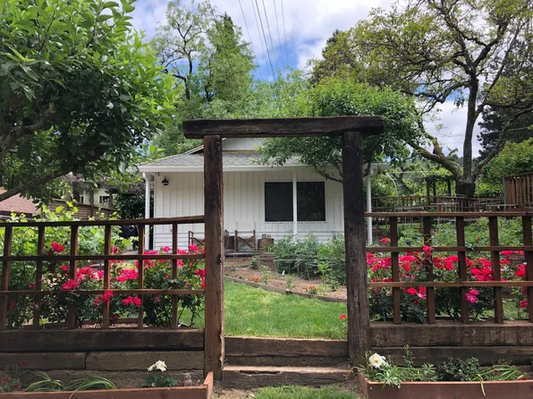 129 Rose Ln, Saint Helena, CA 94574