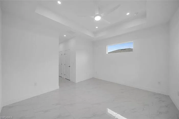 438 Poplar St — Photo 13