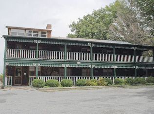 3685 Line Springs Rd, Sevierville, TN 37862