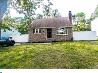 24 Kohomo Ave, Sicklerville, NJ 08081