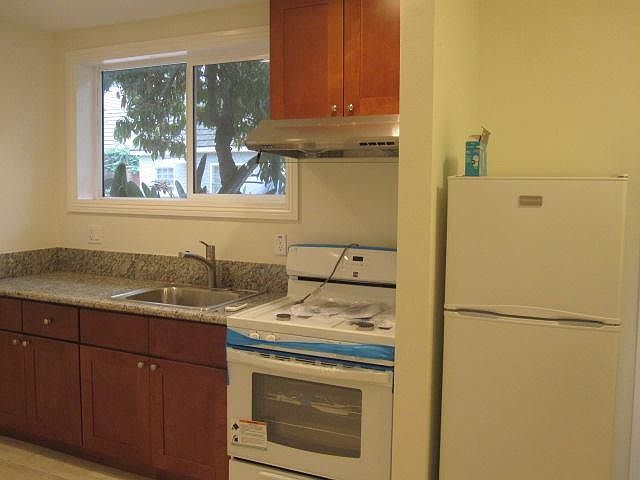 1st image of 1905 S Santa Anita Ave #4