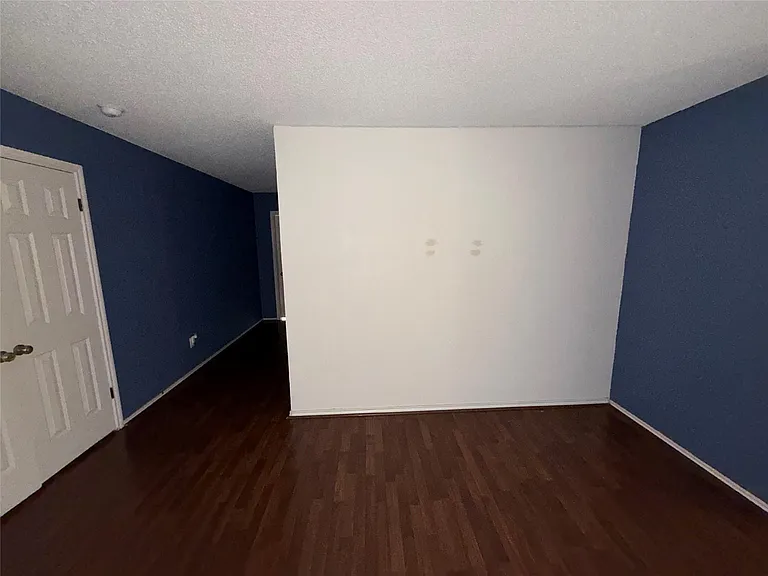 1704 Matagorda Dr — Photo 11