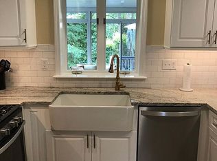 48 Hogan Dr, Mashpee, MA 02649