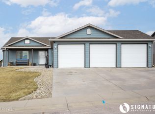 103 Lariat St, Gillette, WY 82718