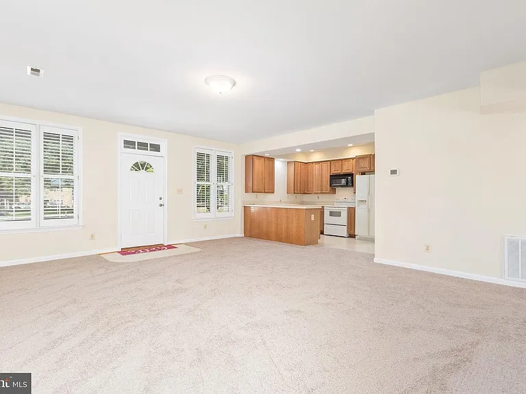 5137 Weston Rd #A — Photo 3