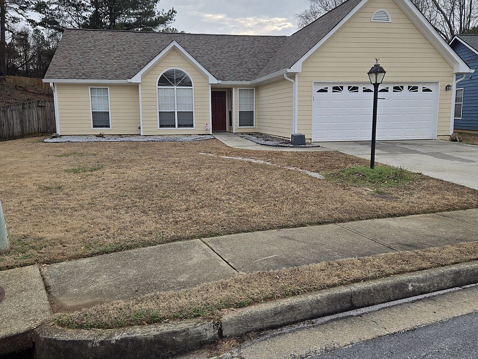 1st image of 885 Kibbe Cir