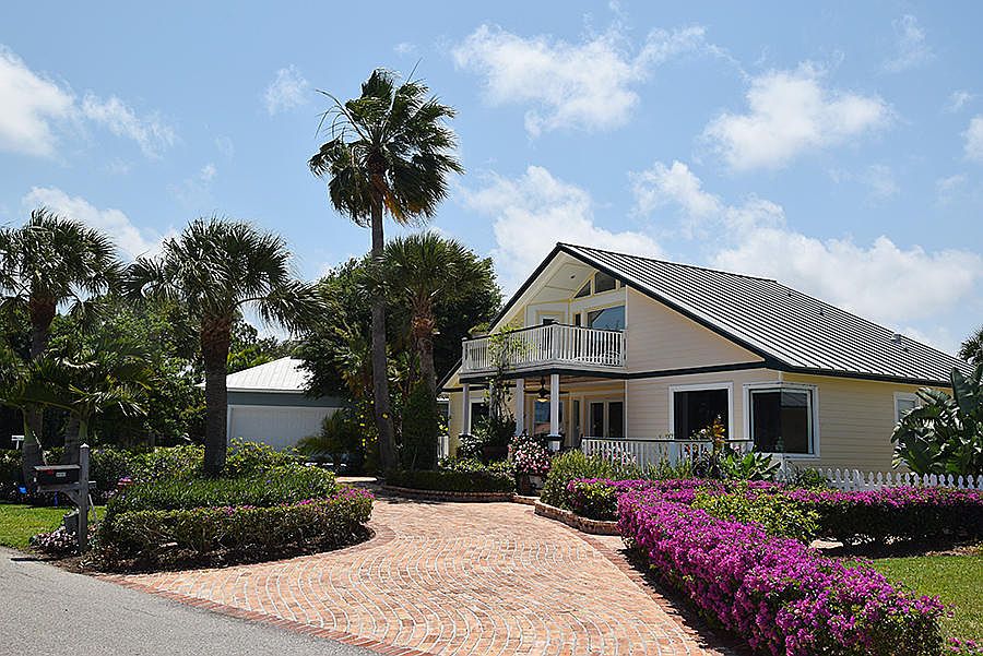 1st image of 9090 SE Yacht Club Cir