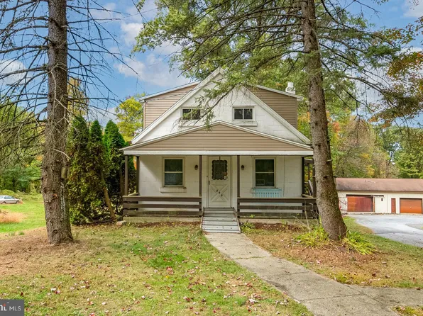 290 Walnuttown Rd, Fleetwood, PA 19522