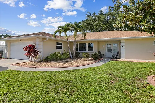 5776 Augusta Cir Photo 1