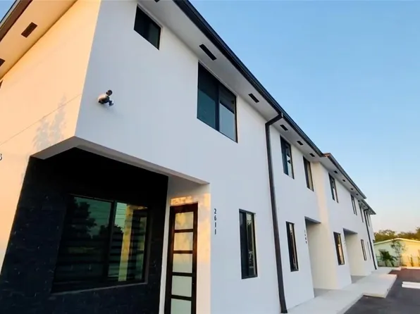 2611 NW 166th St, Opa Locka, FL 33054