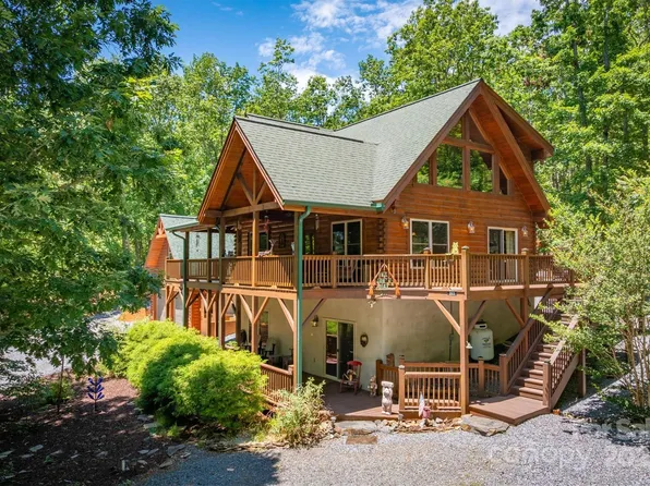 203 Mountain Vista Dr, Nebo, NC 28761
