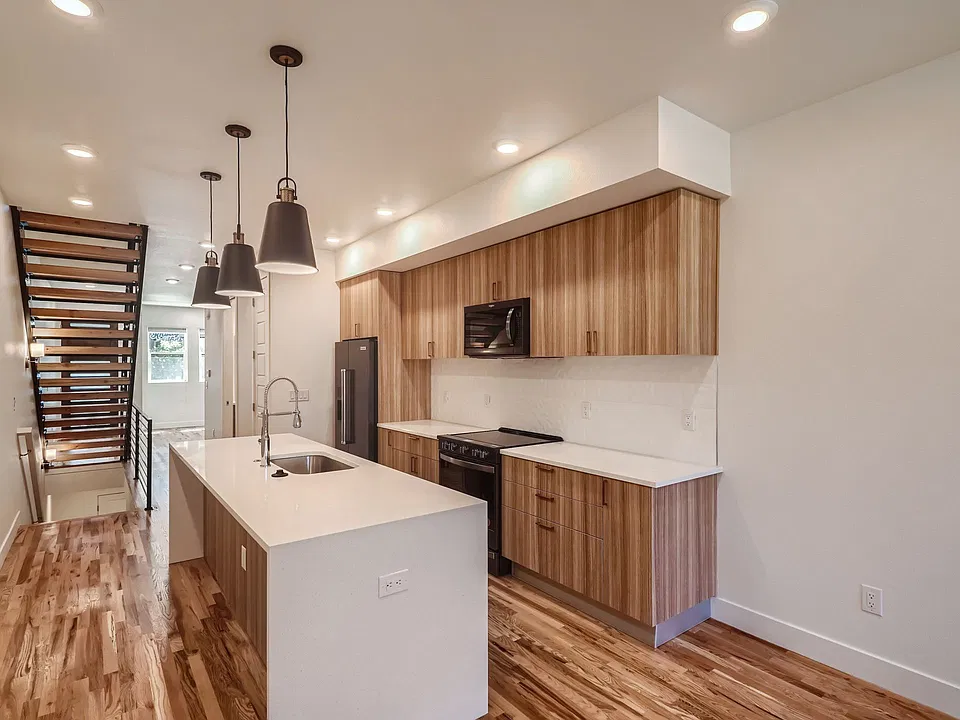 Brand New 3b/3.5bth Townhomes in the Heart of Park Hill.