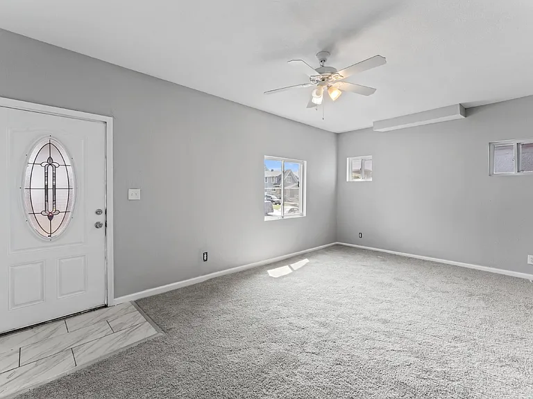 3620 College Ave — Photo 3