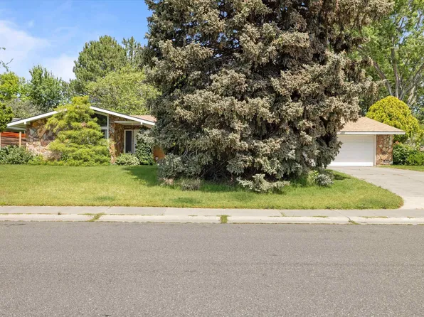 408 Sierra St, Richland, WA 99354