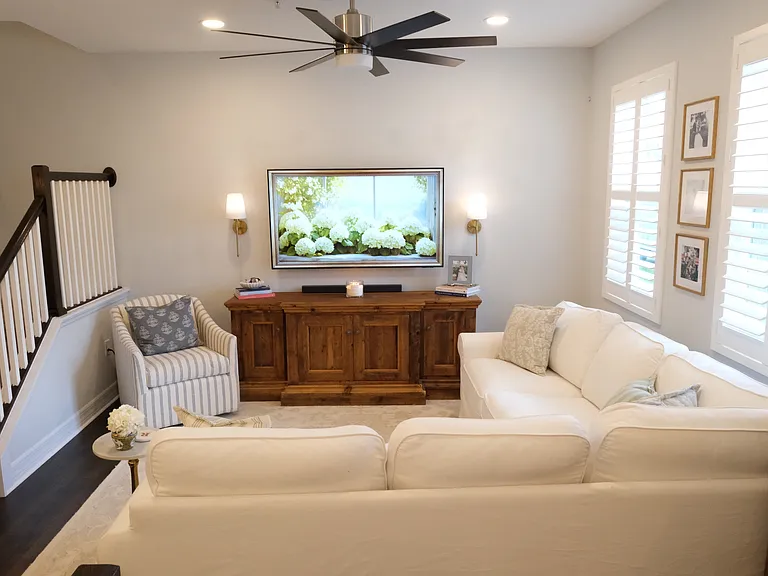 689 Oak Lake Ln — Photo 8