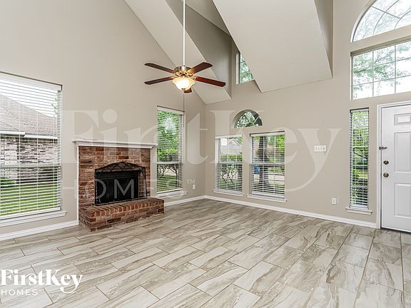 3rd image of 3083 Wildflower Way