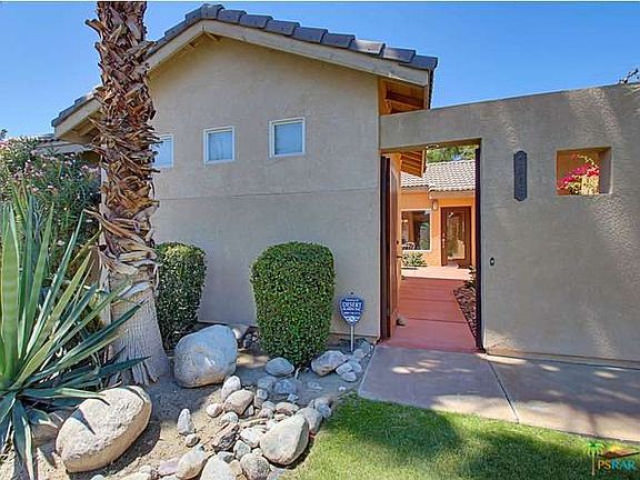 3rd image of 2945 S Sequoia Dr