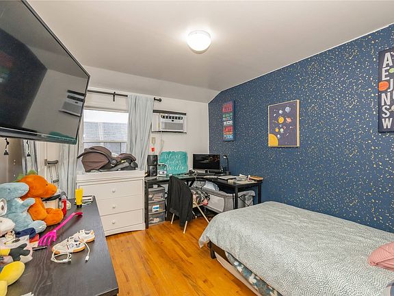 5th image of 9 College Point Blvd Floor 2