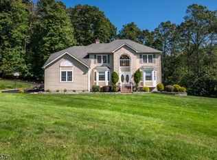 60 Indian Spring Rd, Budd Lake, NJ 07828