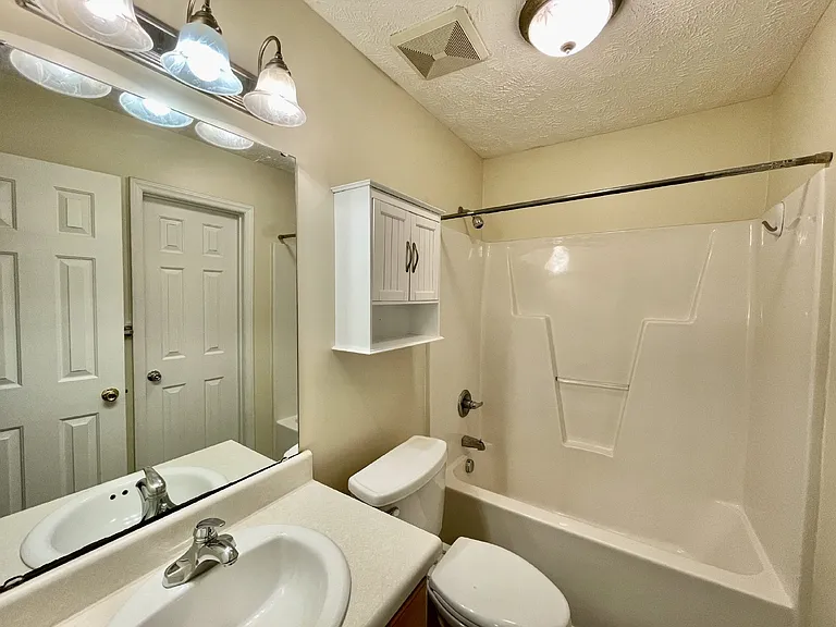 3721 Betts Dr #A — Photo 20