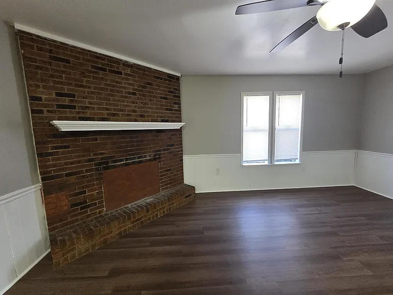 5787 Northland Dr — Photo 8
