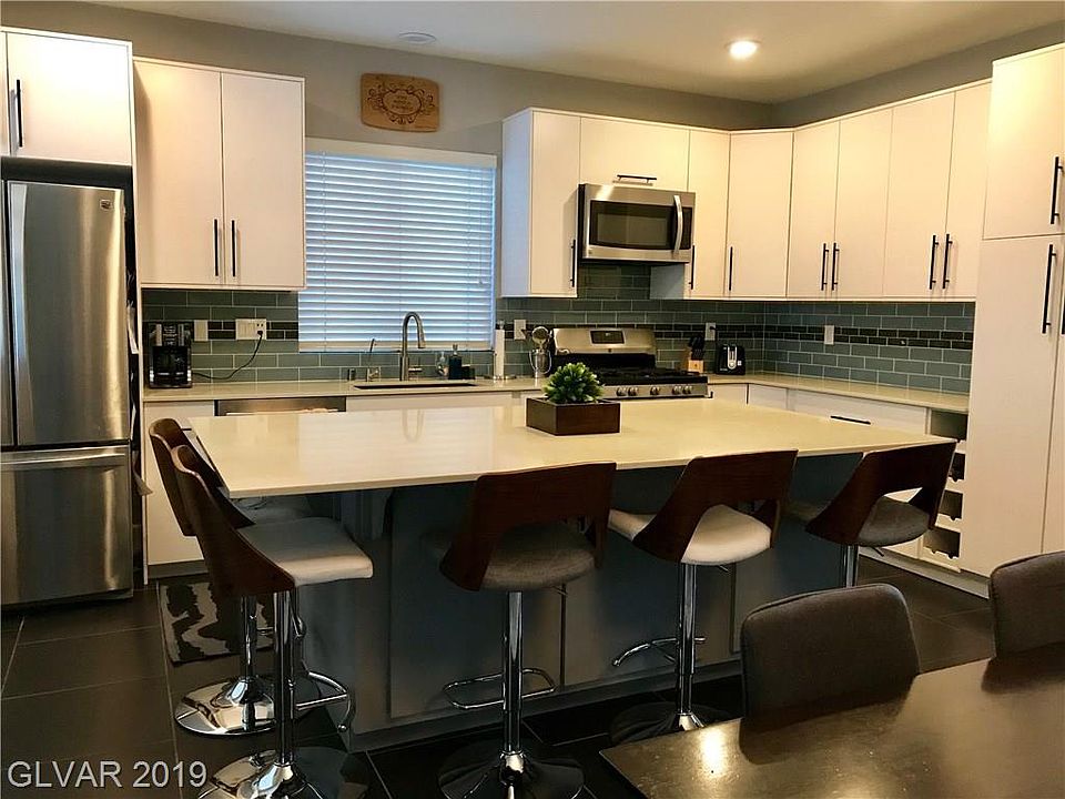 2nd image of 265 Full Wine St
