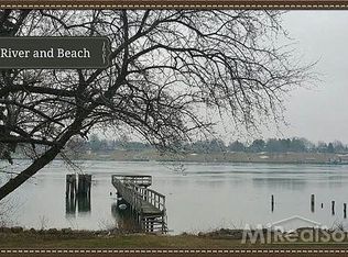 1801 River Road, St Clair, MI 48079