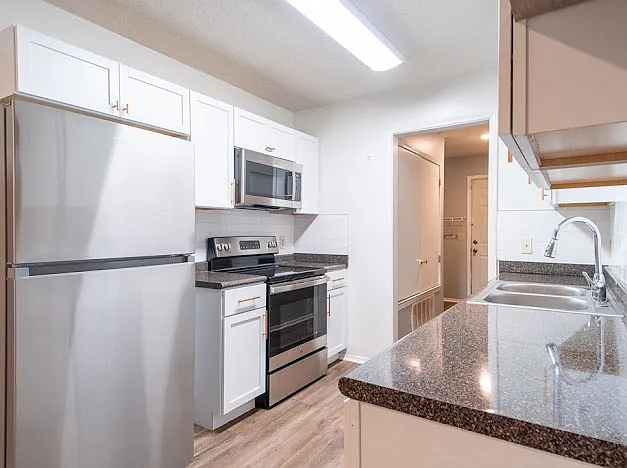 5707 Samantha St #B — Photo 2