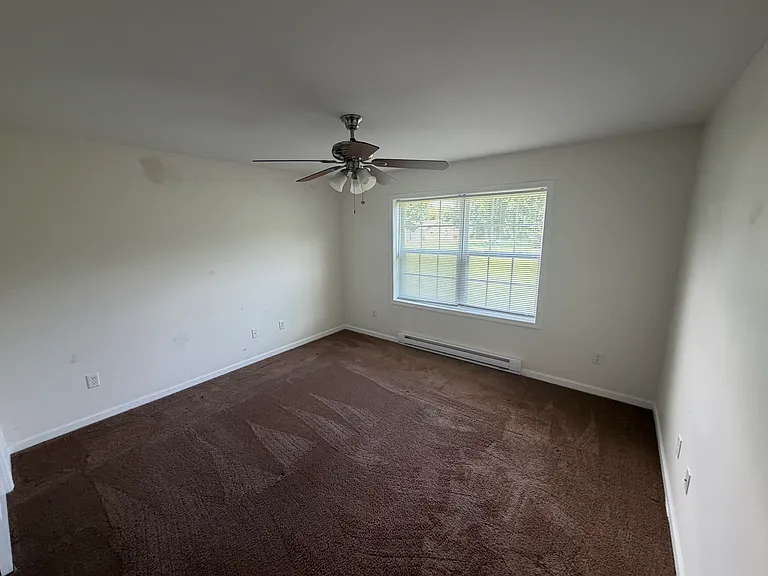 84-74 Kirstens Way — Photo 12