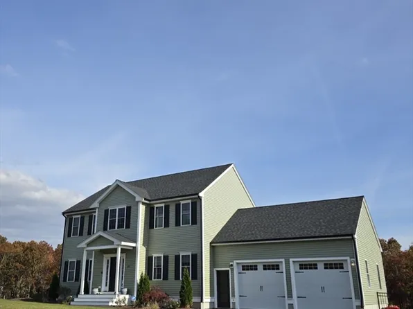 175 Cypress Dr, Brockton, MA 02301