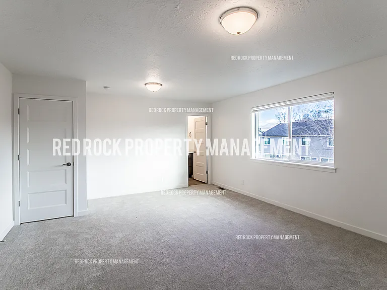 1116 N Davis Ln — Photo 8