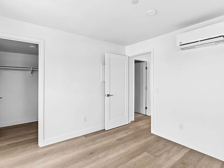 1259 Lincoln Ave — Photo 11