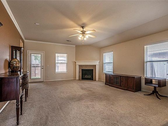 5th image of 17641 Cobalt Ave